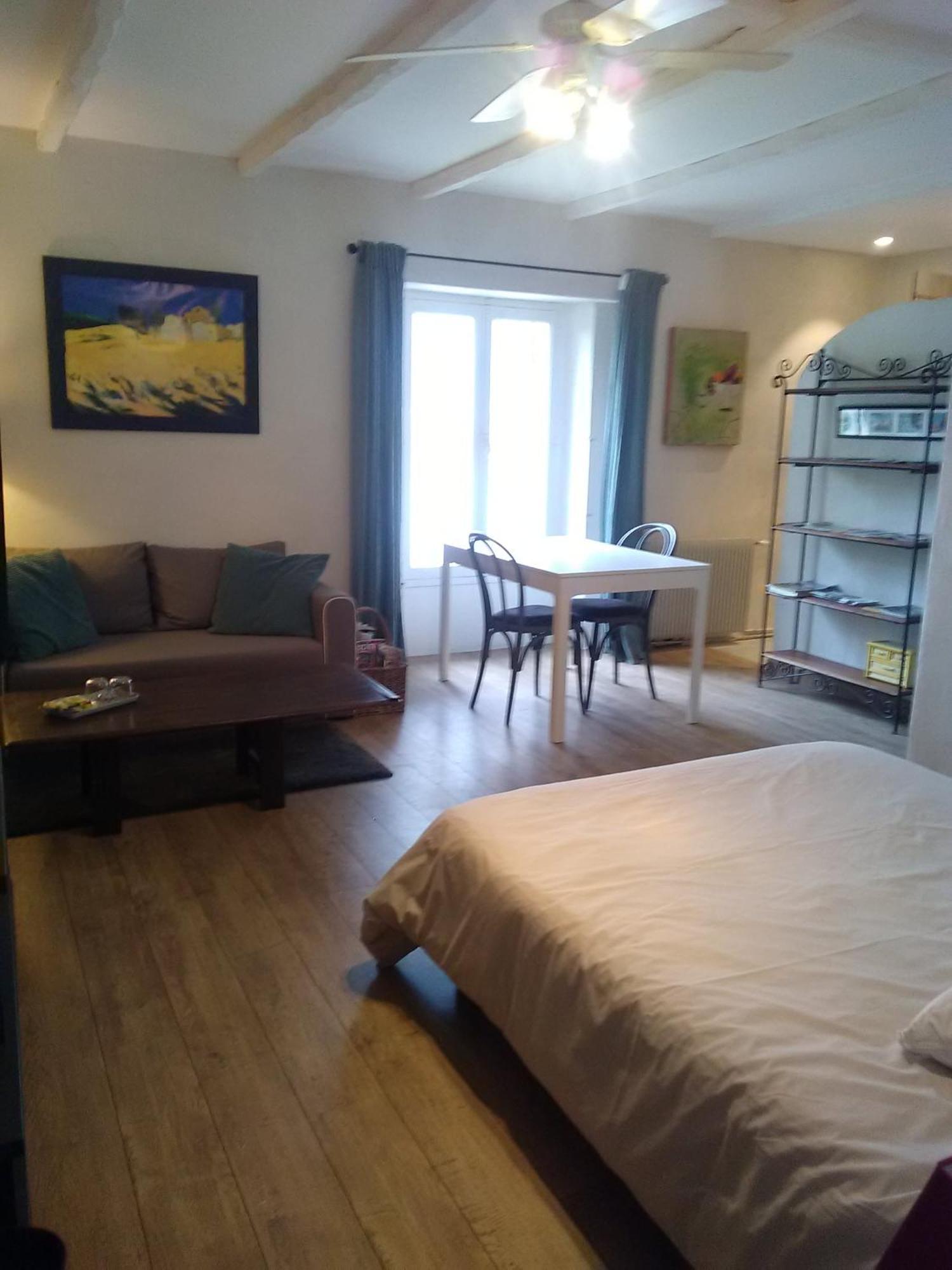 La Maison Bleue บร็องโทม ภายนอก รูปภาพ